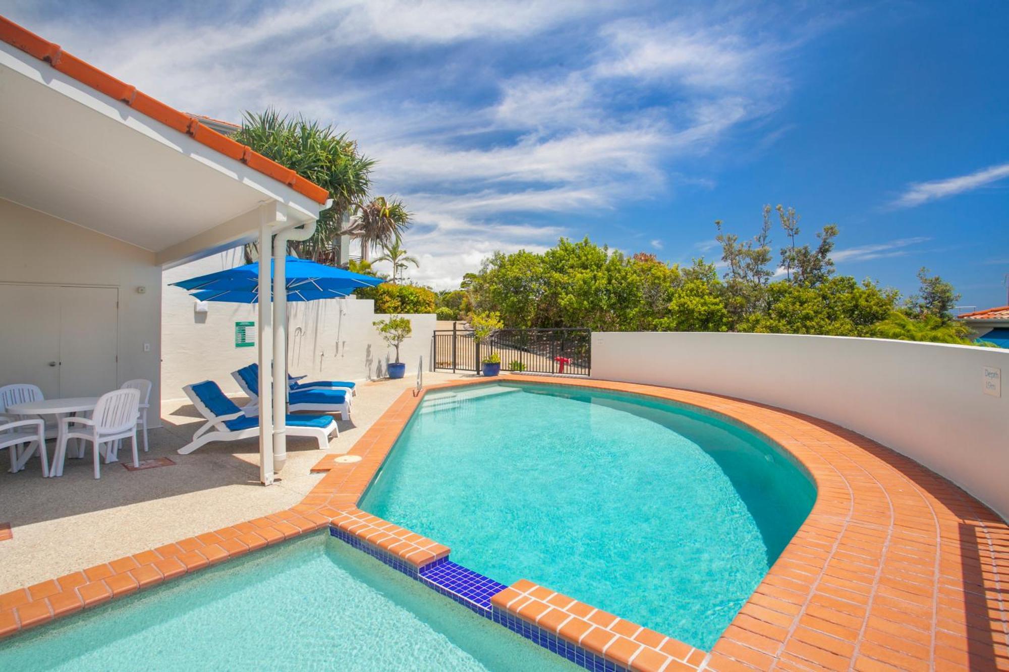 The Point Coolum Aparthotel Coolum Beach Exterior photo